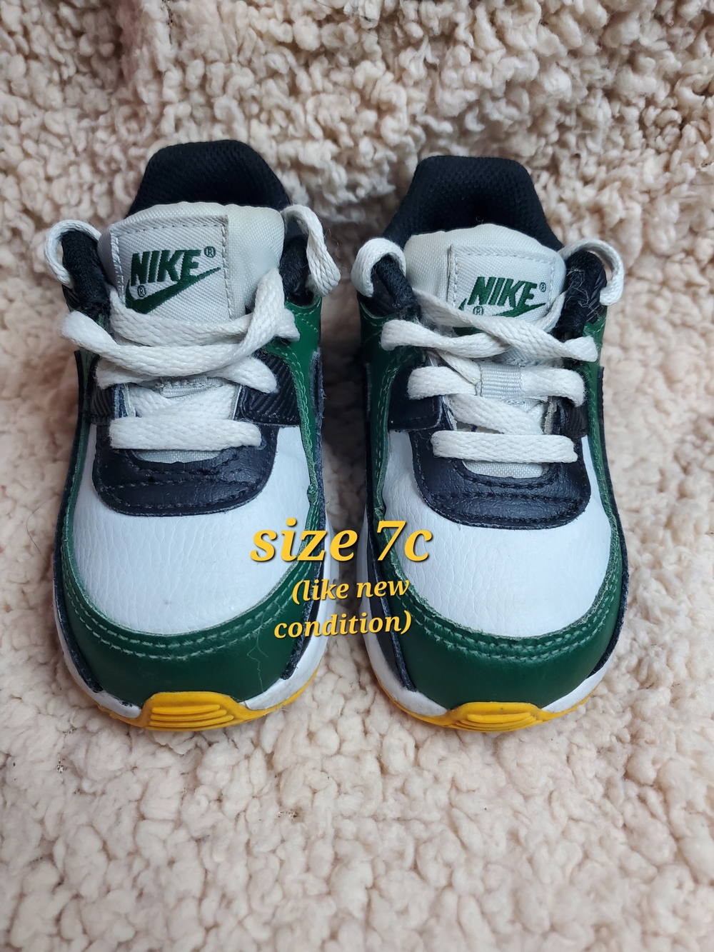 Nike Toddler Green, White & Black Athletic Sneakers